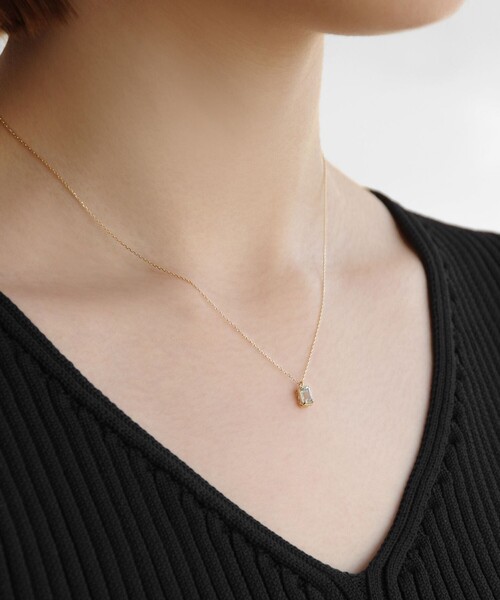 【クラスアップが叶うアイテム★】トッカ ネックレス WEB＆数量限定】PIECE OF FLOWER NECKLACE K18 ロンドンブルー