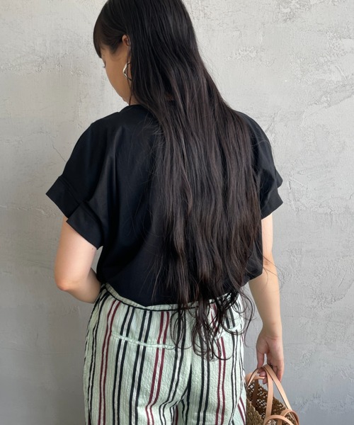 新品タグ付き　ミズイロインド　フリルスリーブ　クルーネックカットソー mizuiroind tシャツ 「mizuiro ind/ミズイロインド」 フリル