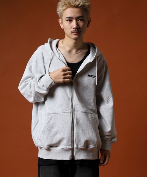 支給品 Trek Segafredo チームフーディーパーカー ジップアップ M 支給