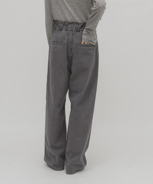 KBF（ケービーエフ） パンツ フリルウエストツイルパンツ レディース