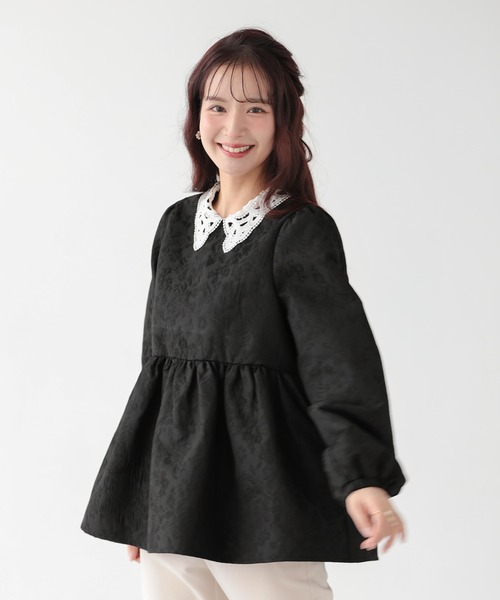 Fit more（フィットモア） ジャガードレース襟ペプラムトップス