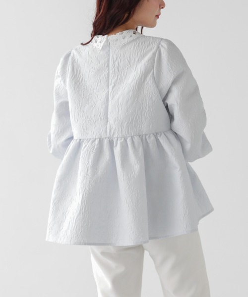 Fit more（フィットモア） ジャガードレース襟ペプラムトップス