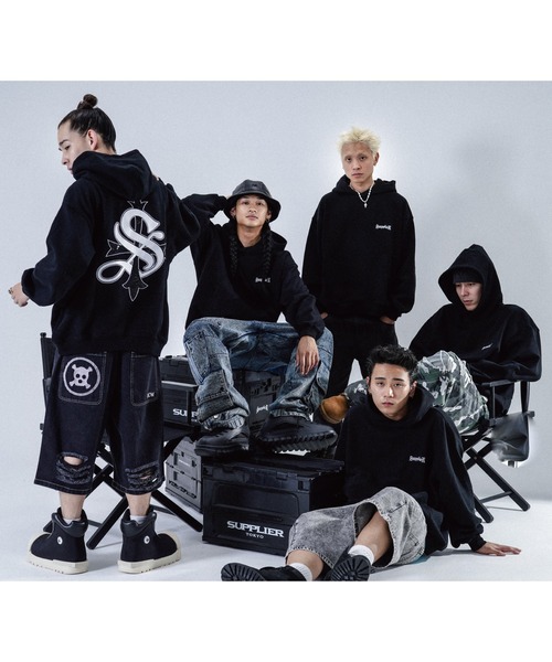 「SUPPLIER」 プルオーバーパーカー X-LARGE ブラック メンズ_画像4