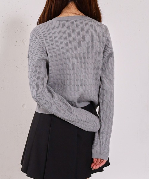 archives（アルシーヴ） カーディガン ロゴ刺繍ニットカーディガン