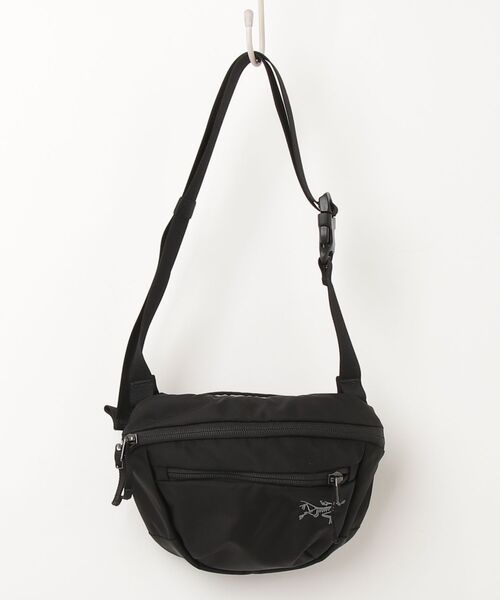 「ARC'TERYX」 ショルダーバッグ - ブラック メンズ