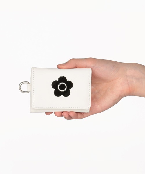MARY QUANT（マリークヮント） ミニ 財布 マリークワント mary quant