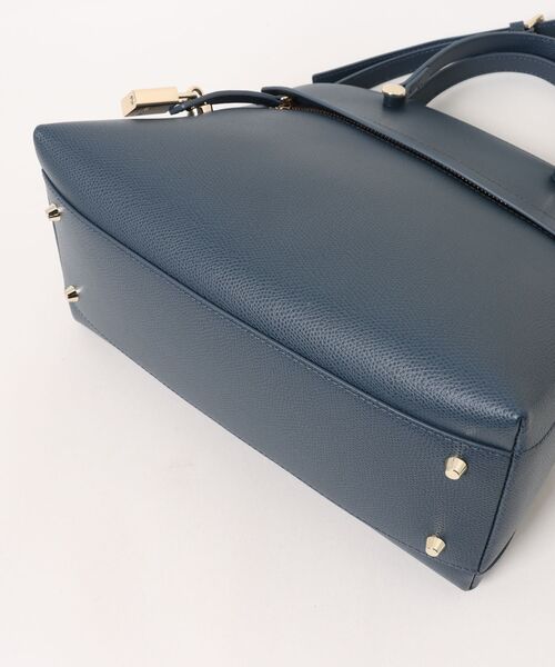 値下げしました！　FURLA フルラ バッグ　PIPER ネイビー　　美品 FURLA（フルラ） トートバッグ パイパー (Furla Piper) ハンドバッグ M