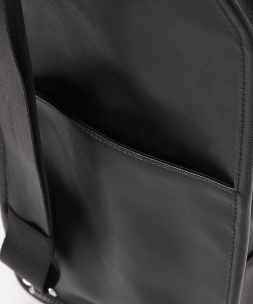 LAKOLE（ラコレ） ウエストポーチ フェイクレザーたて型ボディバッグ