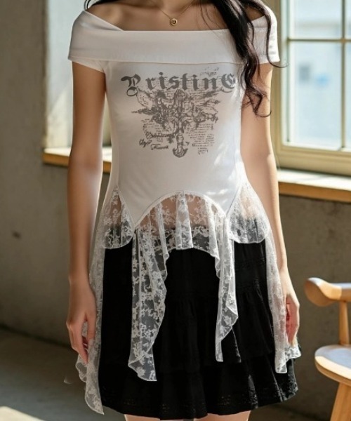 tシャツ A'GEM/9 × .kom 「.KOM/ドットケーオーエム」 グラフィックレースドッキングTシャツ レディース KOM tシャツ A'GEM/9 × .kom 「.KOM/ドットケーオーエム」レース