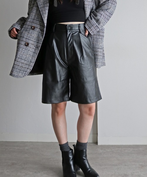 パンツ フェイクレザータックハーフパンツ レディース : ZOZOTOWN