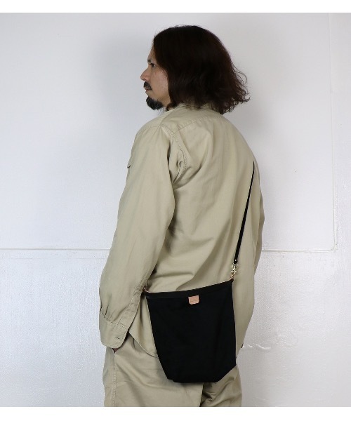 BrownBrown（ブラウンブラウン） ショルダーバッグ 「BrownBrown