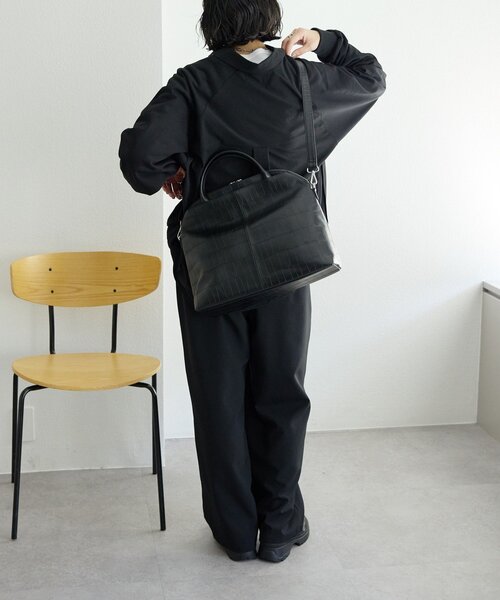 ear PAPILLONNER（イア パピヨネ） ボストンバッグ 「本革/2way/A4