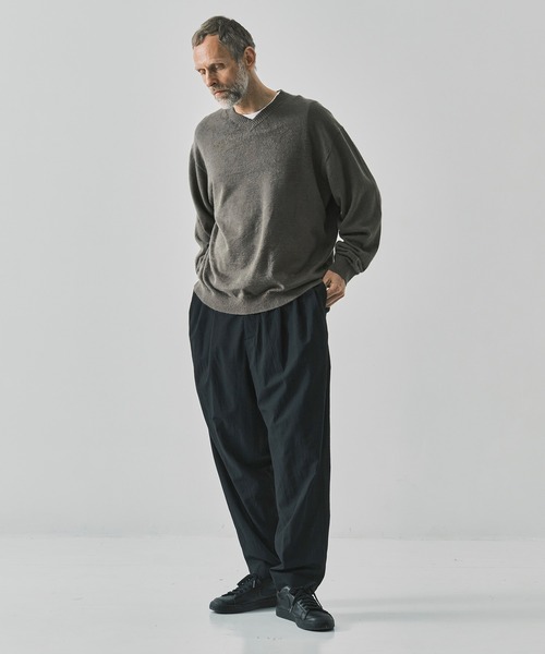 スラックス 「irenisa/イレニサ」別注ONE TUCKS STRAIGHT TROUSERS メンズの画像
