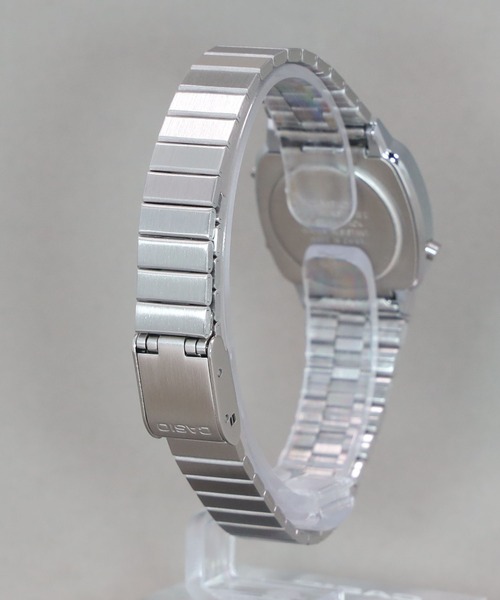 「CASIO」 デジタル腕時計 FREE ライトベージュ レディース_画像9