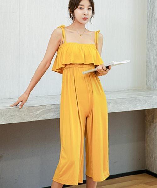 サロペット オーバーオール 夏を快適に。胸元フリル＆肩紐リボンの涼感