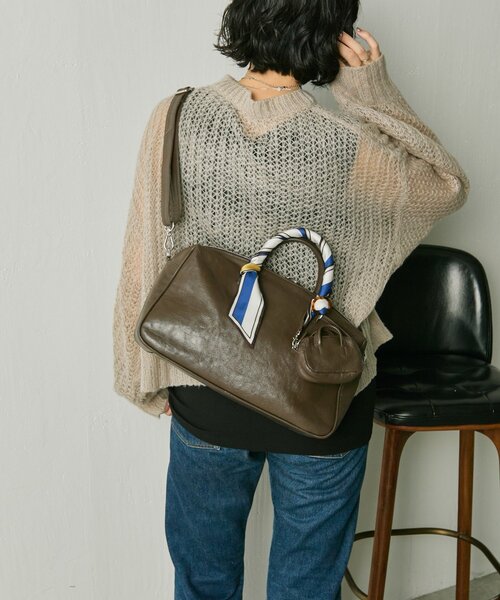 【美品】ear PAPILLONNER ホースチャームボストンバッグ 2way 美品】ear PAPILLONNER ホースチャームボストンバッグ 2way