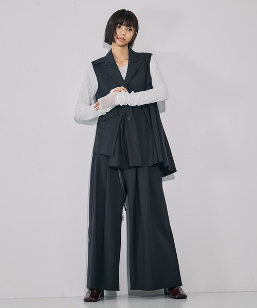 UNITED TOKYO（ユナイテッドトウキョウ） ベスト ジレ 「残りわずか