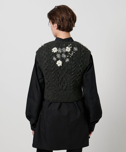 Pheeta（フィータ） ベスト ジレ 「Pheeta」Clara フラワー ニット