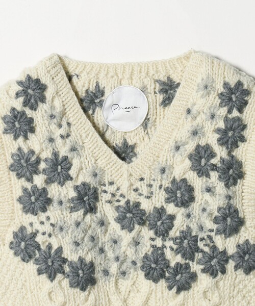 Pheeta（フィータ） ベスト ジレ 「Pheeta」Clara フラワー ニット