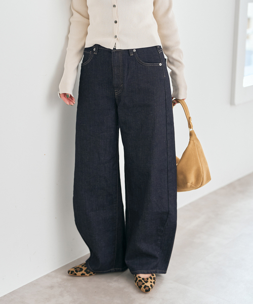 スピックアンドスパンSOMETHING/別注HANA CURVE TAPERED Spick＆Span（スピック アンド スパン） ジーンズ デニム デニムパンツ