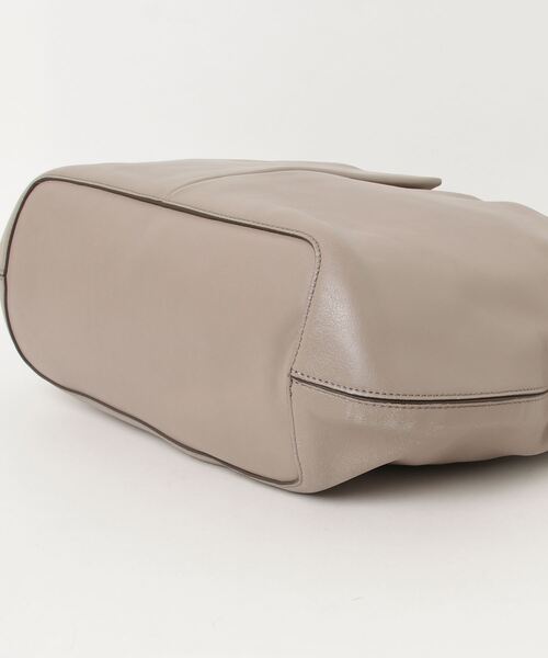 良品 アニヤハインドマーチ レザートートバッグ ベージュ A4収納可能 ANYA HINDMARCH（アニヤ・ハインドマーチ） トートバッグ - ベージュ