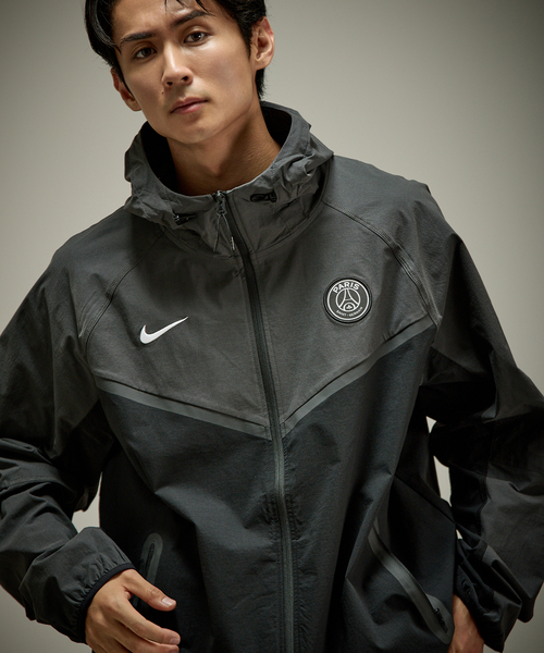 NIKE（ナイキ） マウンテンパーカー ウインドブレーカー 「NIKE