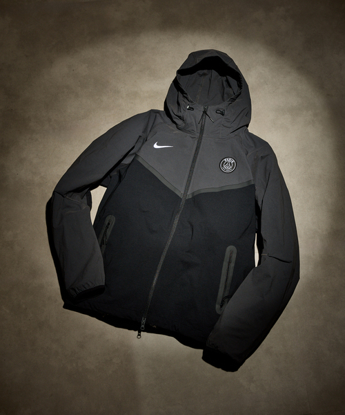 NIKE（ナイキ） マウンテンパーカー ウインドブレーカー 「NIKE