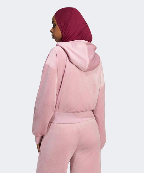 adidaトラックジャケット Lサイズ 美品 人気商品 新品未使用‼️値下げ可能 adidas（アディダス） パーカー エッセンシャルズ ベロア トラック