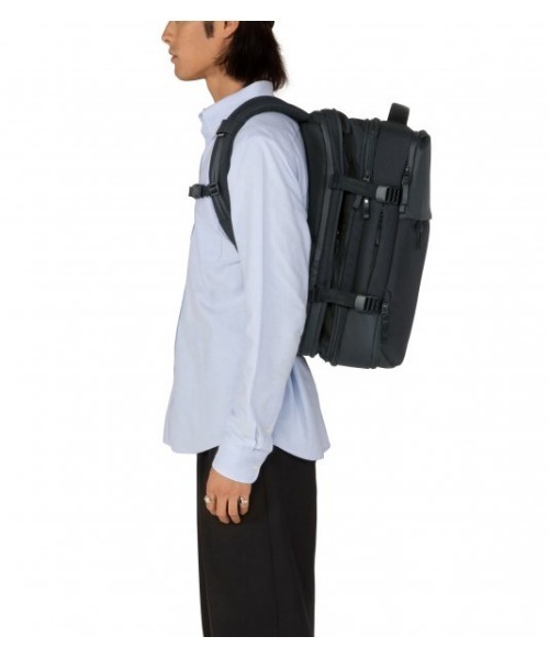 デイバック リュック INCO100682-BLK Incase A R C Travel Pack- Black メンズの画像