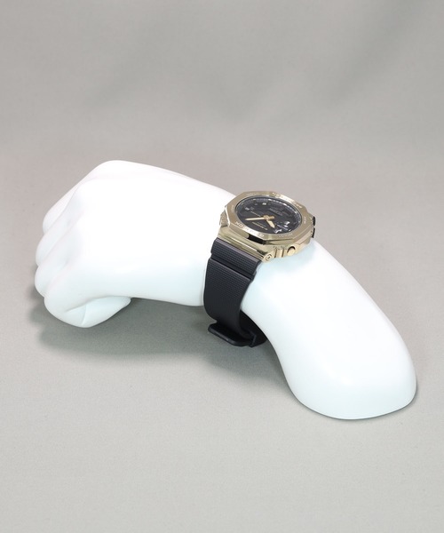 腕時計 メタルベゼル / ブラック＆ゴールド / GM-2100G-1A9JF GM 2100G 1A9JF メタルベゼル ブラック＆ゴールド