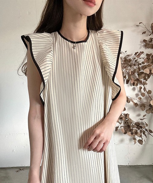 新品　フランシュリッペ　バイカラー　ワンピース　フリル　半袖 新品 フランシュリッペ バイカラー ワンピース フリル 半袖