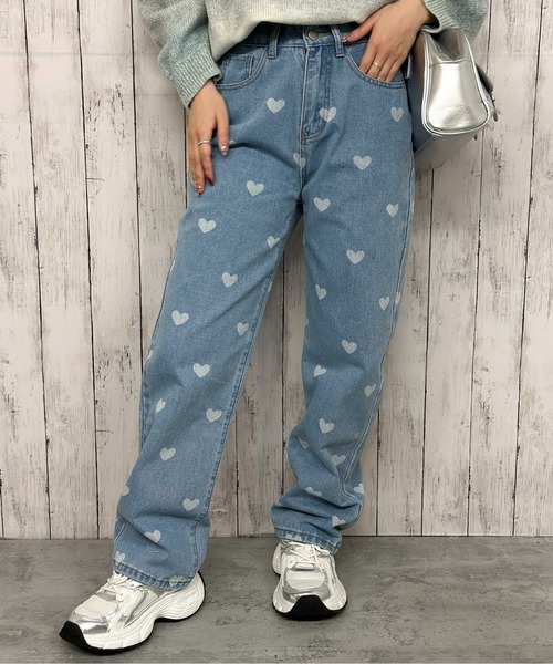 EU LOGO PATTERN DENIM PANTS/ハート柄デニムパンツ ジーンズ デニム デニムパンツ 「ハート総柄×ゆるストレート