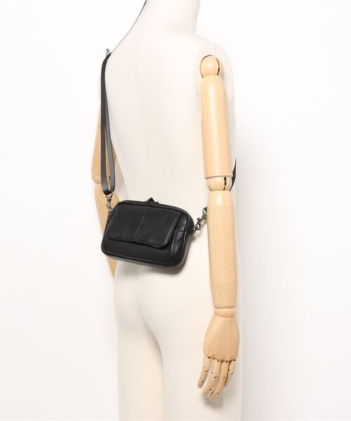 希少 新品未使用 タグ付き BEANPOLE レザー ミニショルダーバック ショルダーバッグ 羊革ミニショルダー横型 メンズ : ZOZOTOWN Yahoo!店