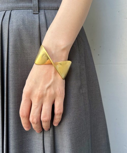 whoseA バングル TwistBangle/ツイストバングル レディース