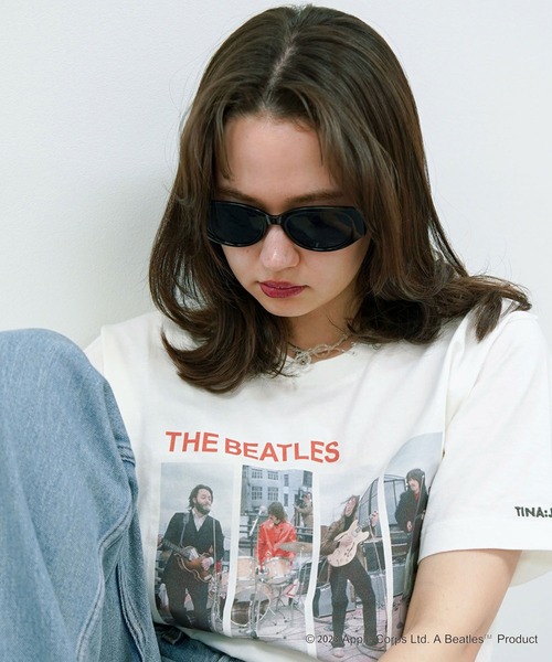 「TINA：JOJUN」 半袖Tシャツ「TheBeatlesコラボ」 M レッド レディース
