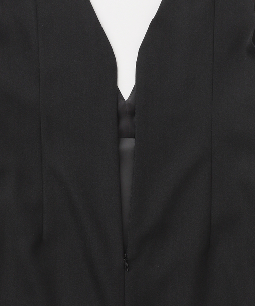 今季同型 定価22000円 NOBLE ノーブル ストレートVネックワンピース WEB限定追加》ストレートVネックワンピース（ワンピース）｜NOBLE