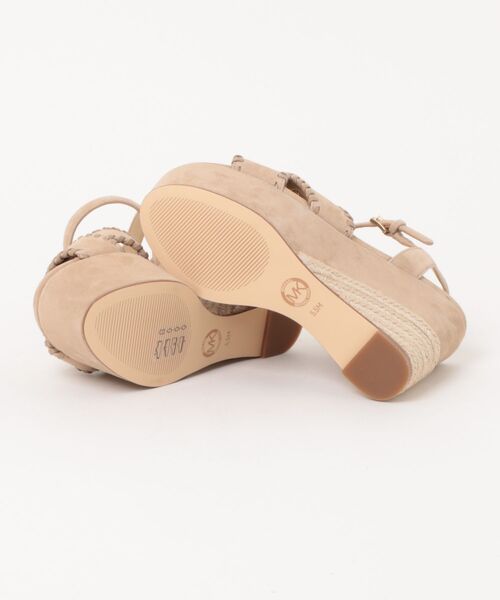 MICHAEL KORS スポーツサンダル ベージュ MICHAEL KORS（マイケルコース） サンダル HANNAH WEDGE SANDAL Sandal