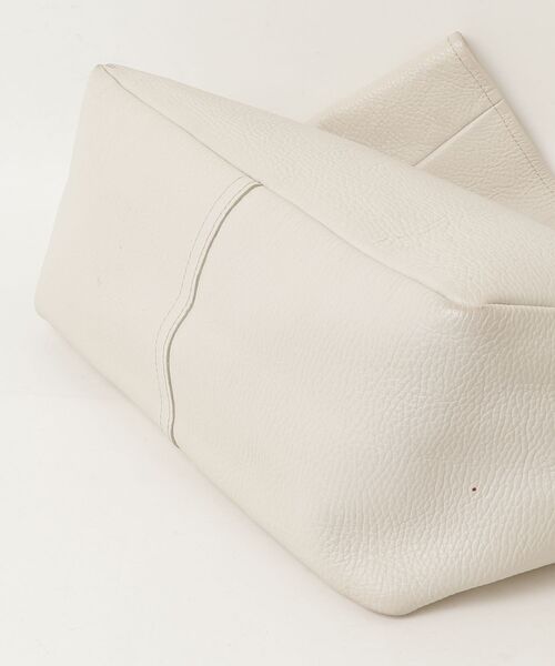 「YOUNG\u0026OLSEN The DRYGOODS STORE」 ハンドバッグ ONE SIZE オフホワイト レディースの画像