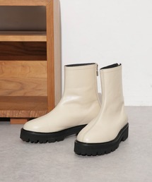 ✨新品　CAMINANDO/カミナンド6HOLE BOOTS CAMINANDO（カミナンド）の「【CAMINANDO/カミナンド】 BOOTS