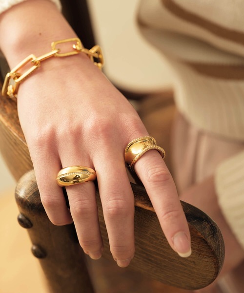指輪など。 LA VORAGINE（ラ ヴォラジネ） 指輪 リング 「調節可能」リング 2点