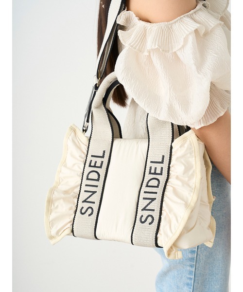 2025SS♡SNIDEL フリルロゴバッグ 完売美品 セール】フリルロゴバッグ（ショルダーバッグ）｜SNIDEL
