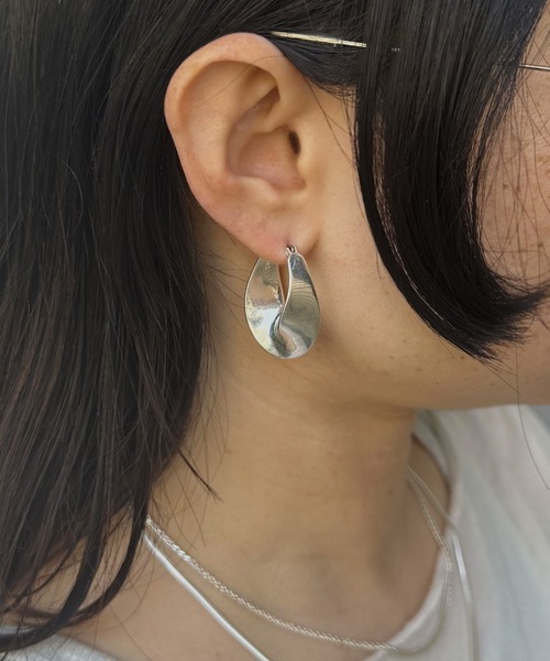 whoseA（フーシー） フープ ピアス TwistPierce/ツイスト フープピアス