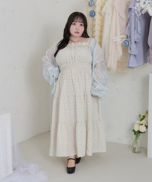 美品Louiosyアシメデザインキャミワンピース ルオシー3Lホワイト系ドット柄 大きいサイズ】アシンメトリーデザインキャミワンピース