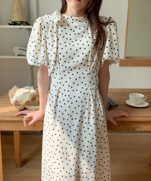 yuna様 ワンピース Mドット FREE STYLISTS ワンピース YUGA_YGMC Polka dot puff sleeve