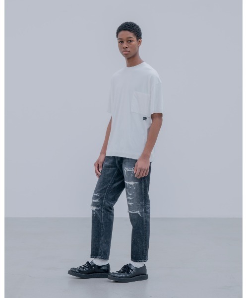 uniform experiment ジーンズ DAMAGED DENIM TAPERED-FIT JEANS メンズ