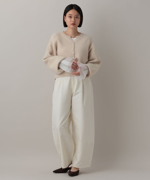 美品⭐︎room306 カーブパンツ　ウエストデザイン　チノパン　ベージュ 美品⭐︎room306 カーブパンツ ウエストデザイン チノパン ベージュ