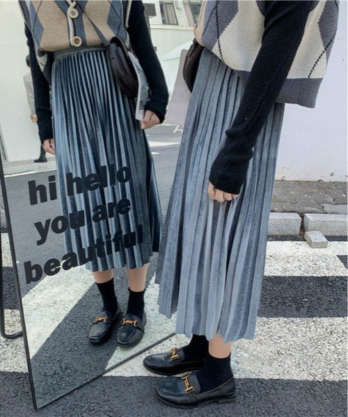 スカート 季節感たっっぷり上品艶ベロア プリーツスカート : ZOZOTOWN