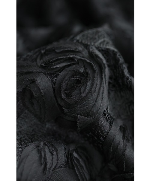 cawaii ワンピース （黒）黒花レリーフのゆるやかコクーンシルエット