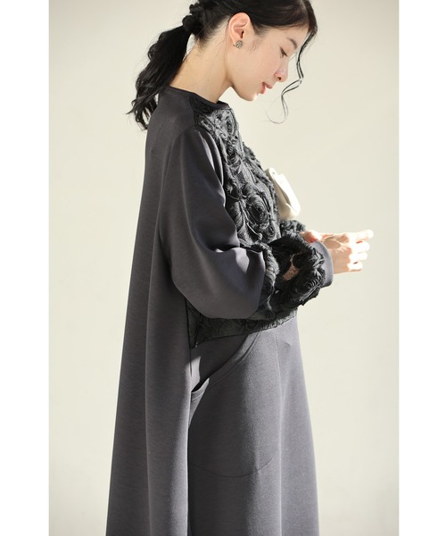 cawaii ワンピース （黒）黒花レリーフのゆるやかコクーンシルエット