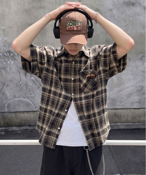 NEW ERAニューエラ キャップ 迷彩 【着用1回】＆ schott Tシャツ 楽天